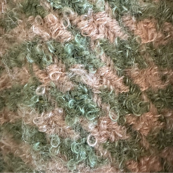 Vintage Solt of California Long
Houndstooth Print Coat - Picture 12 of 12